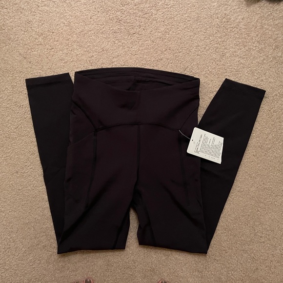 lululemon power thru tight - Picture 6 of 6